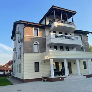 https://iarca-inn.bucharesthotelsnow.com