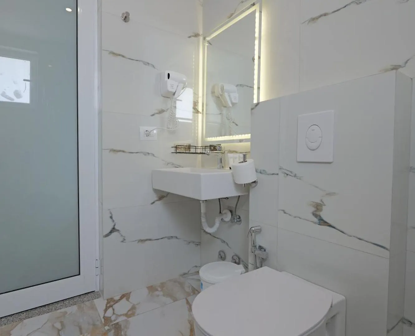 Vila Irdi Ksamil Albania