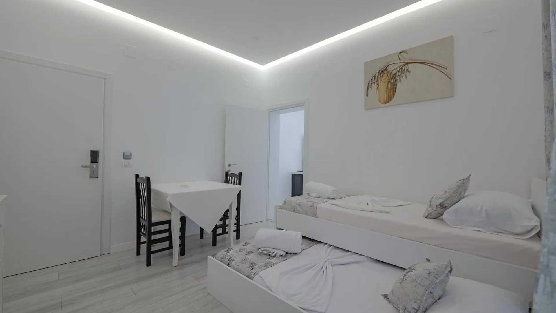 Vila Irdi Ksamil Bed and breakfast