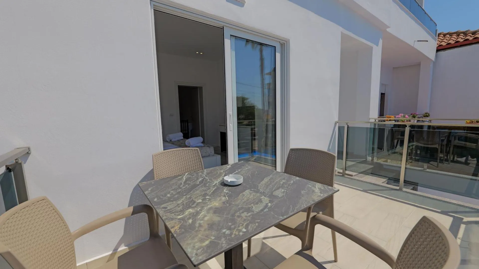 Bed and breakfast Vila Irdi Ksamil Albania