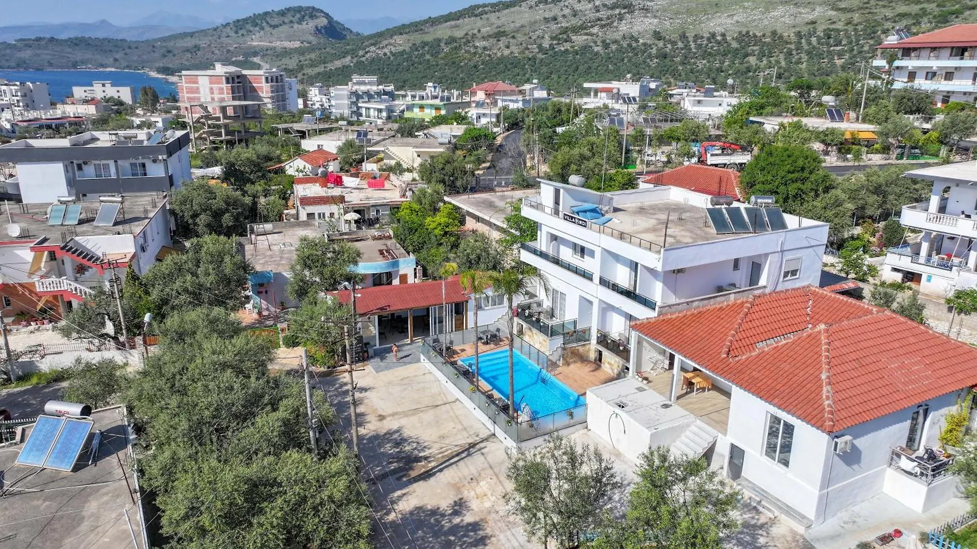 Bed & Breakfast Vila Irdi Ksamil