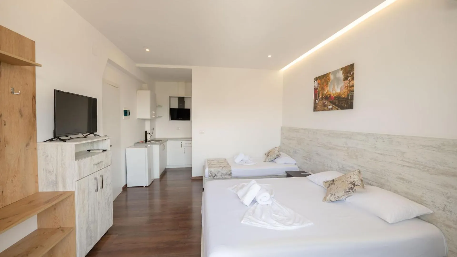 Vila Irdi Ksamil